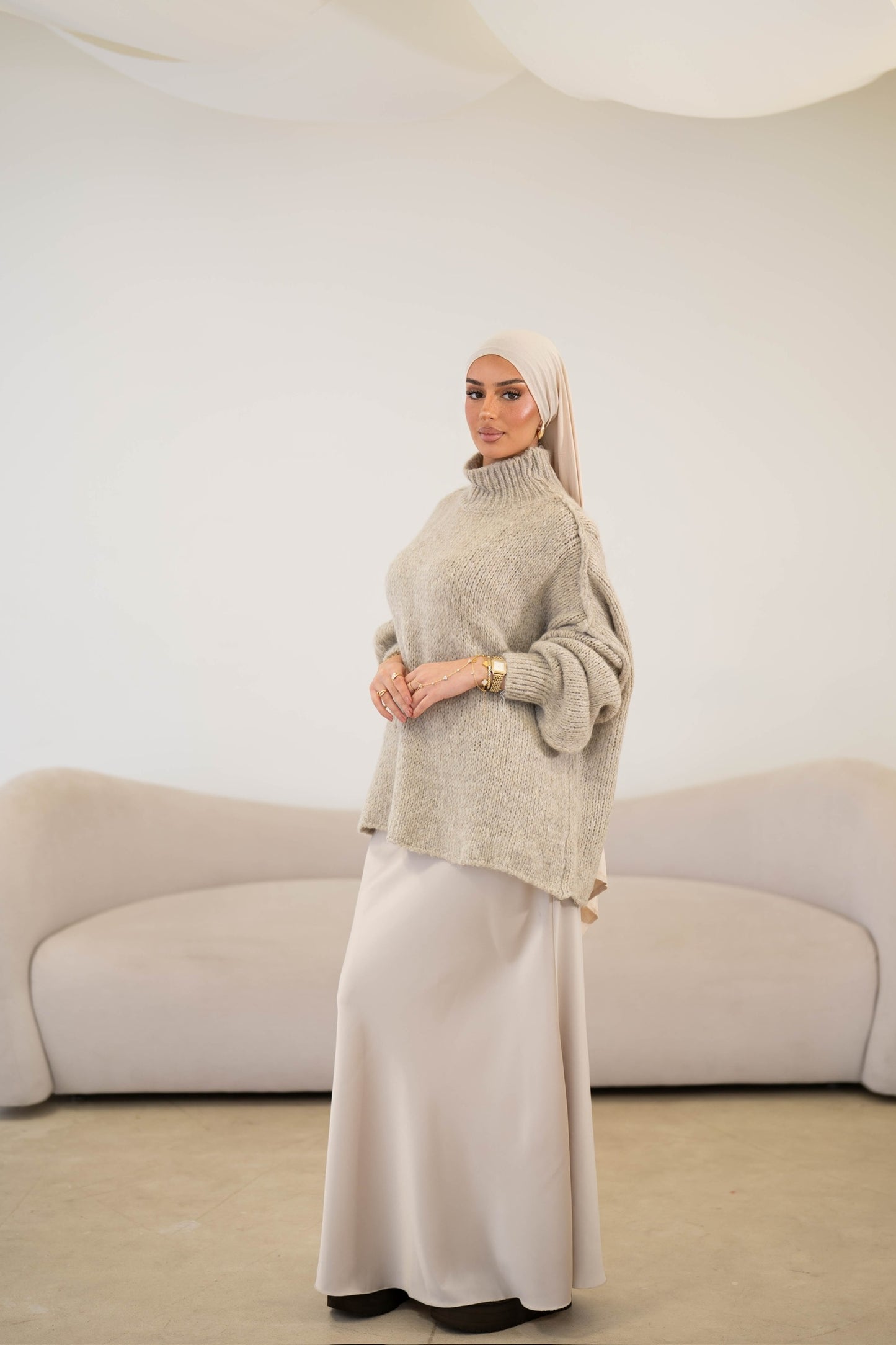 Amora Pullover