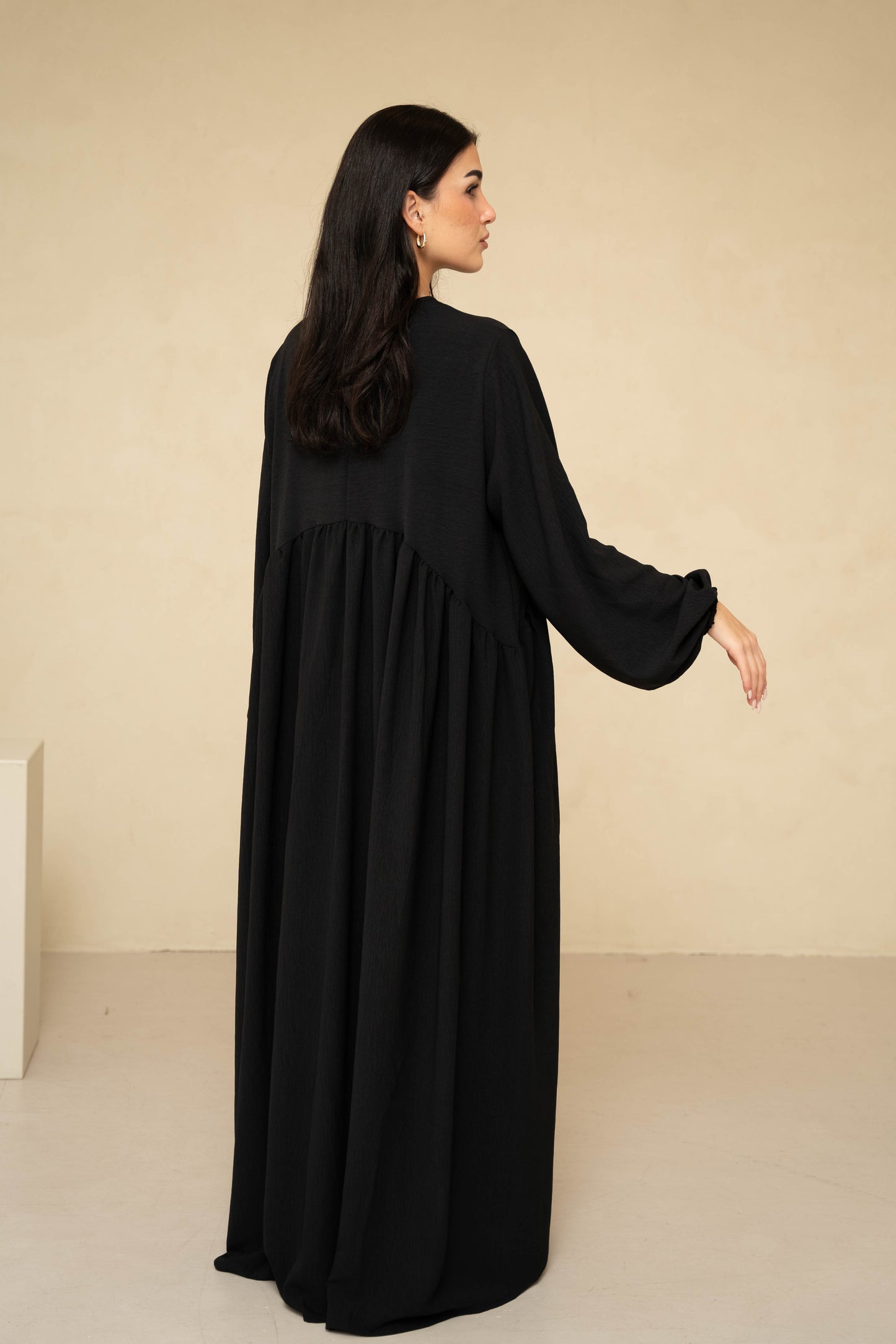 Abaya Mira