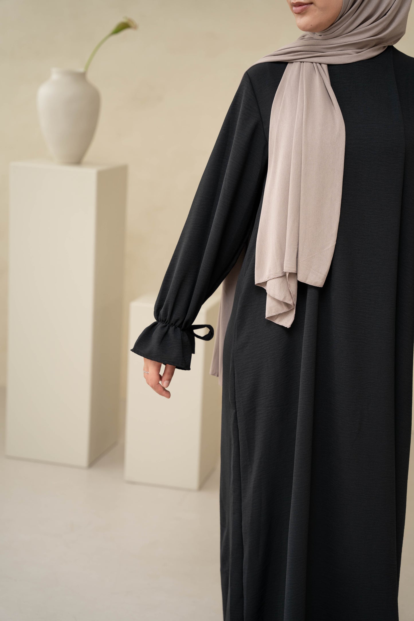 Abaya Zeina